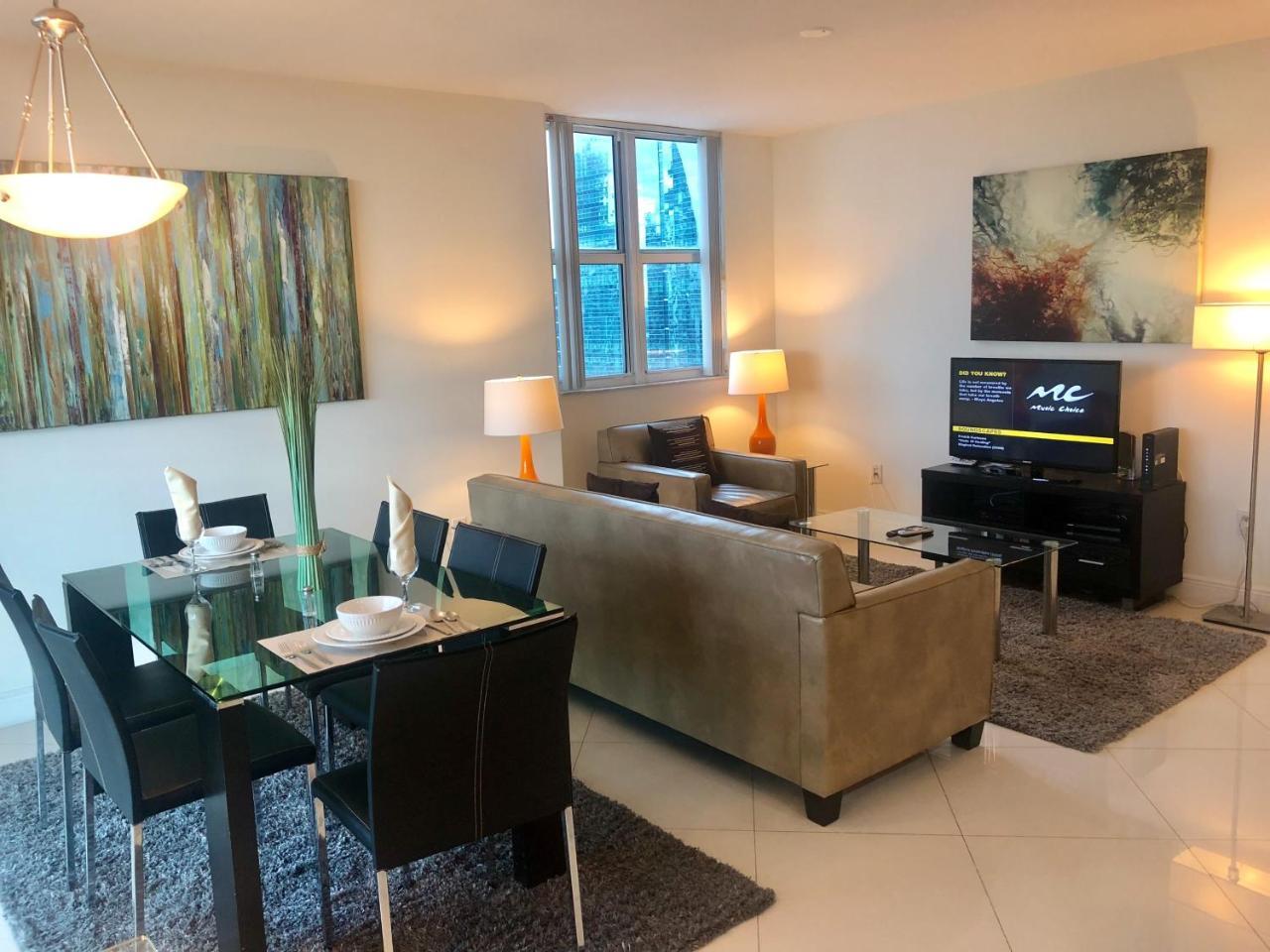 Churchill Suites Miami Brickell - One Broadway Bagian luar foto