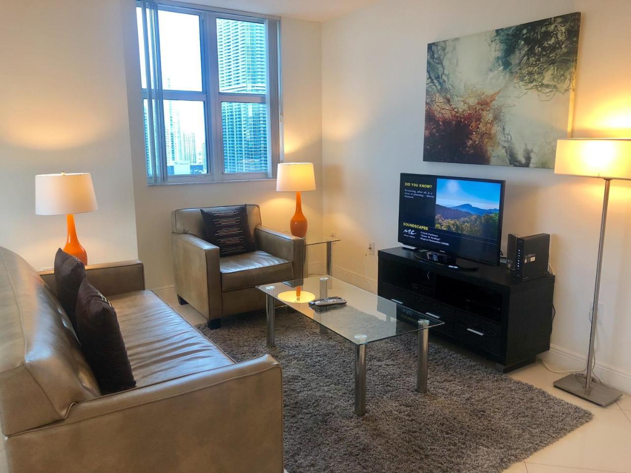 Churchill Suites Miami Brickell - One Broadway Bagian luar foto