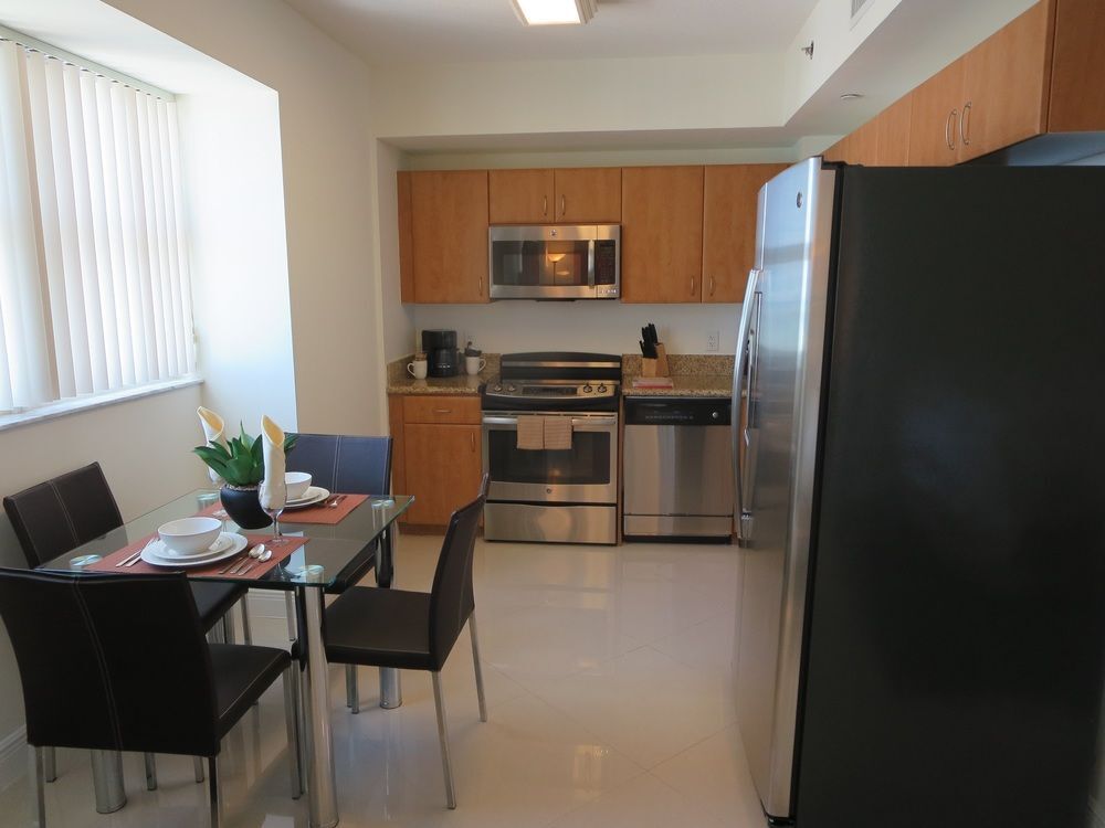 Churchill Suites Miami Brickell - One Broadway Bagian luar foto